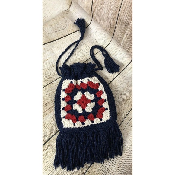 Vtg Handmade Crochet Purse Granny Square Drawstring Fringe Red White Blue Boho - Picture 4 of 8